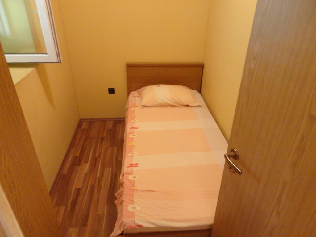 Apartment Ivana Biograd Na Moru Exterior photo
